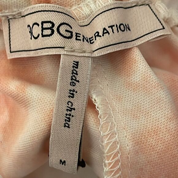 NWT BCBGeneration Tie-Dye ​​Paper Bag Shorts Pink and White TIE DYE Size Medium - Picture 13 of 13